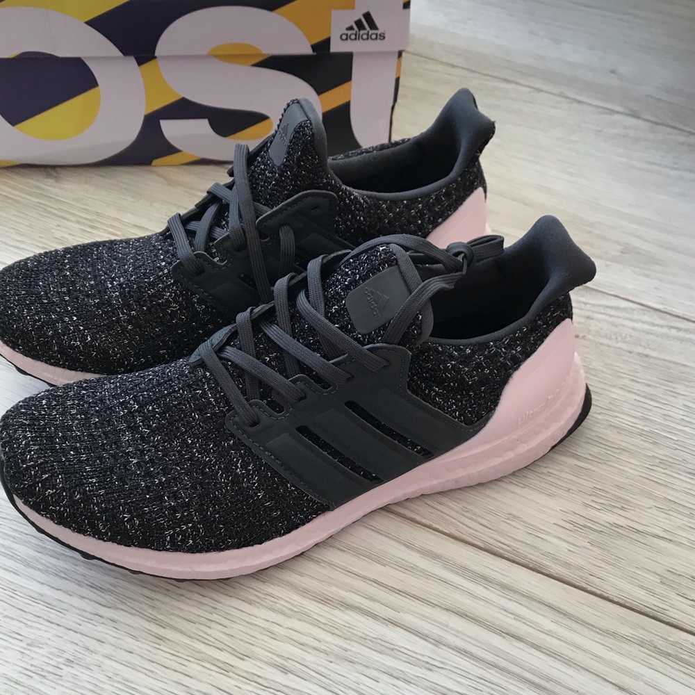 Adidas women ultraboost - Picture 3 of 8